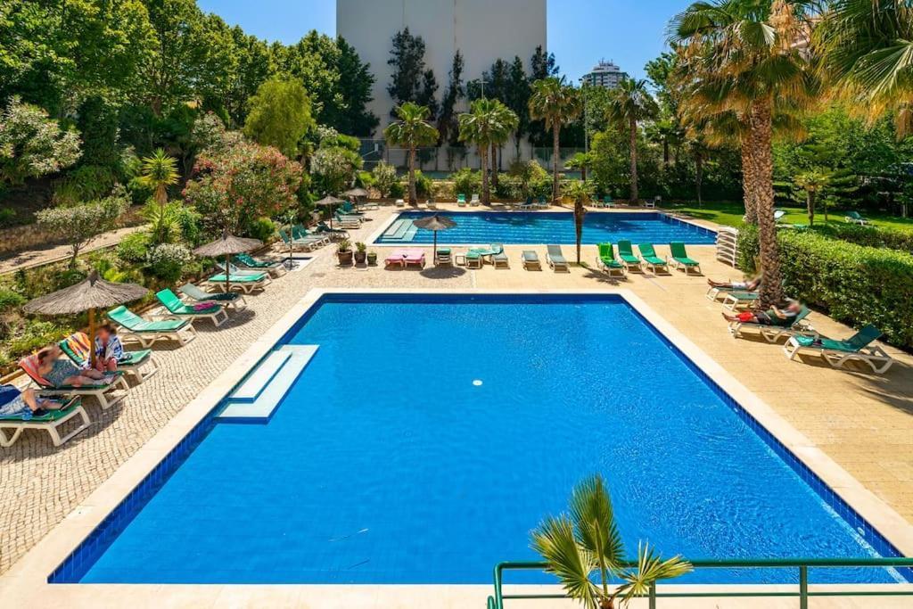 Rocha View Apartment Portimao Exterior photo